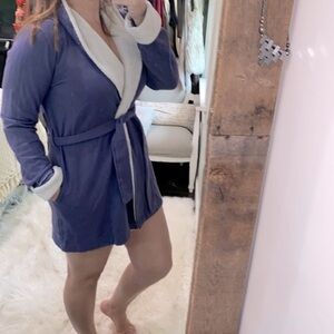Victorias Secret purple cozy robe size small